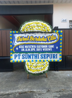 Papan Bunga Duka di Tirtomartani